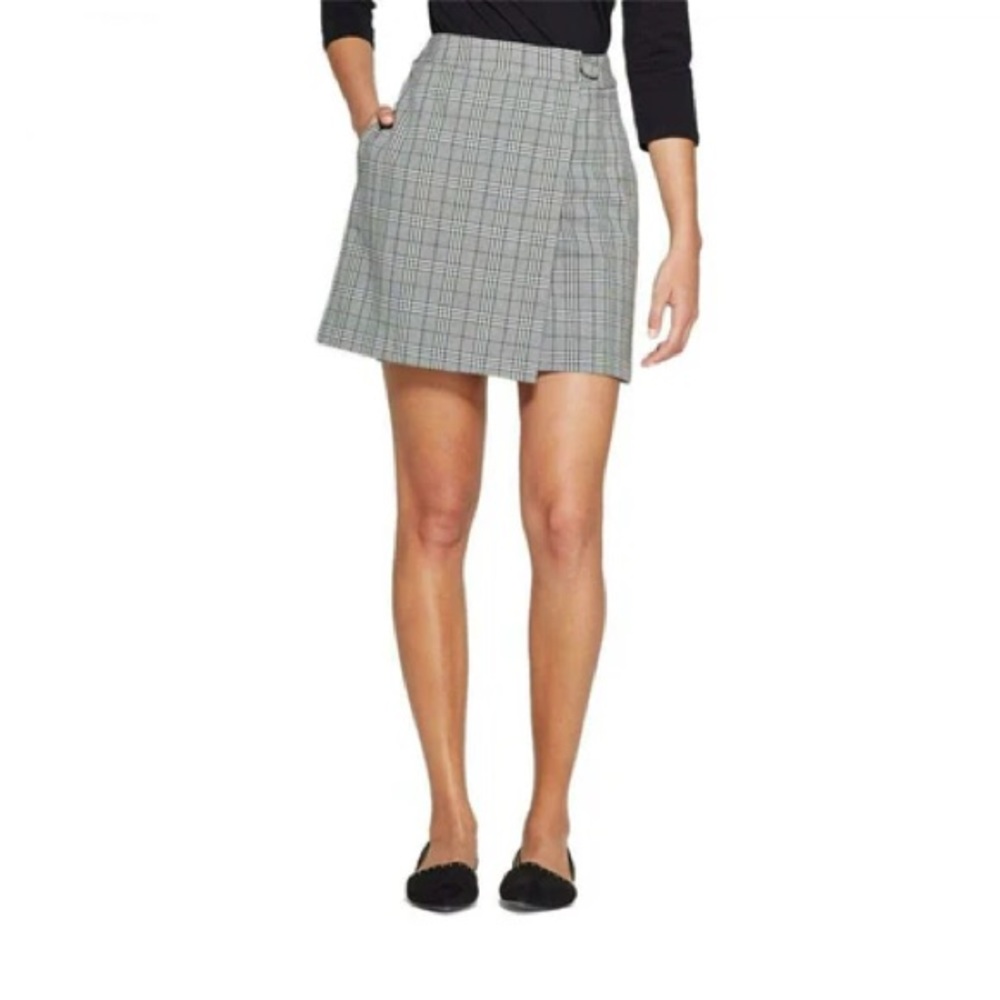 A New Day Women's Plaid Menswear Wrap Miniskirt Size 12 Black White